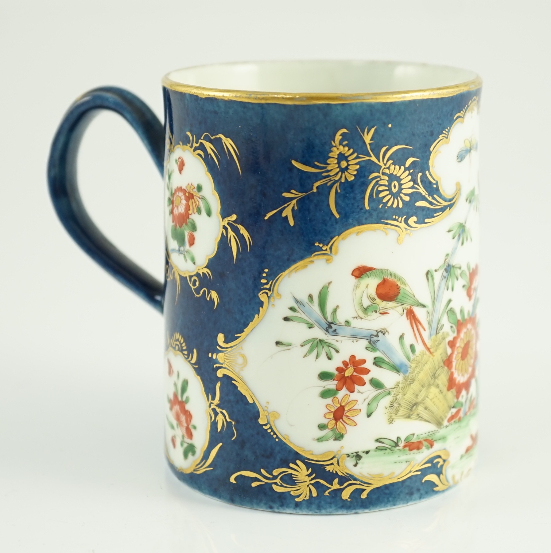 A Worcester kakiemon powder blue small mug, c.1765, 8.3cm high